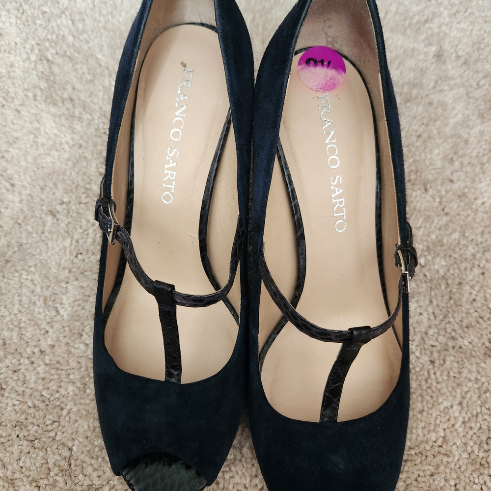 Franco Sarto Women's Black T-Strap Heels